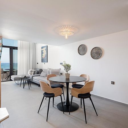 Calla Luxury Seafront Suites Rétino Exterior foto