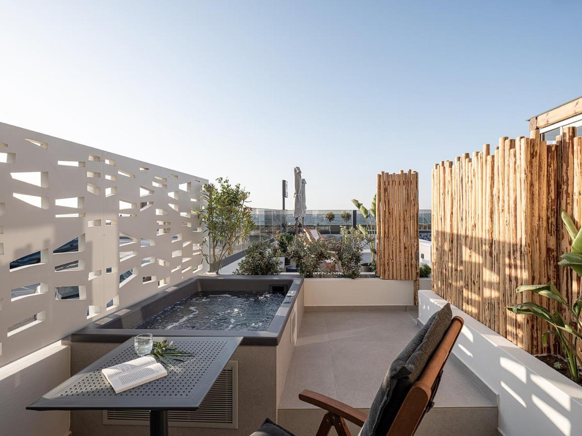 Calla Luxury Seafront Suites Rétino Exterior foto