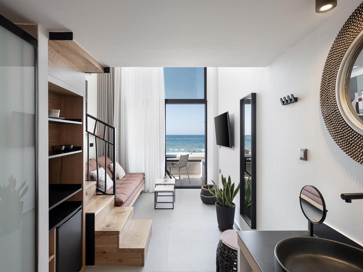 Calla Luxury Seafront Suites Rétino Exterior foto
