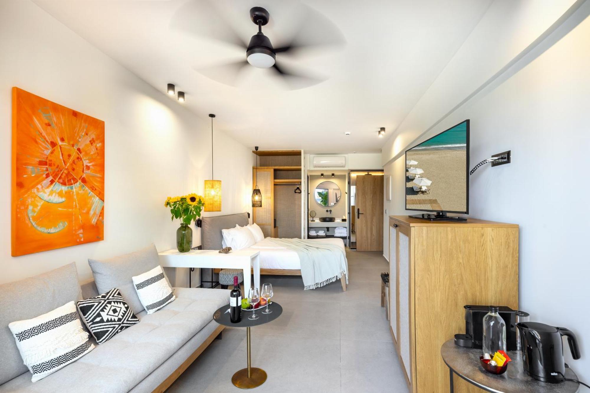 Calla Luxury Seafront Suites Rétino Exterior foto